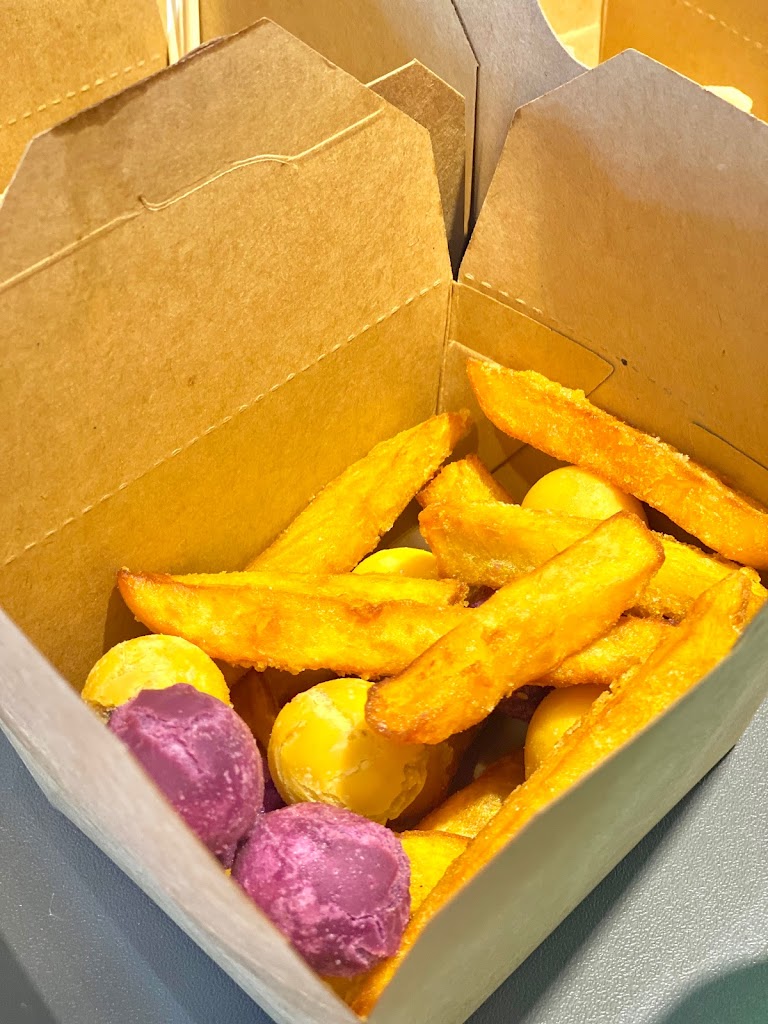 搖滾雞勝利店（披薩｜焗烤｜炸物小點｜飲品）提供內用 的照片