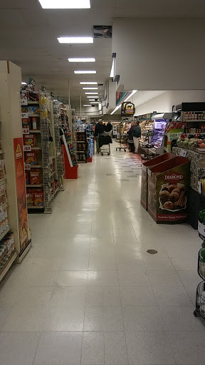 Grocery Store «Weis Markets», reviews and photos, 1102 N Queen St, Martinsburg, WV 25404, USA