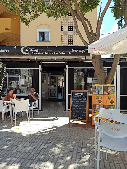 Restaurante D,Luna - Av. del Mediterráneo, 4, 29730 Rincón de la Victoria, Málaga, Spain