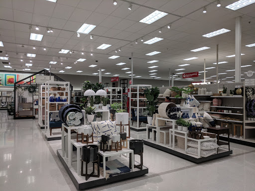 Department Store «Target», reviews and photos, 301 Carroll St, Fort Worth, TX 76107, USA