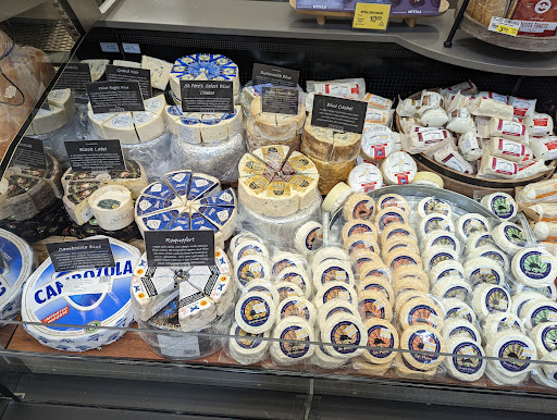 Grocery Store «Pavilions», reviews and photos, 14845 Ventura Blvd, Sherman Oaks, CA 91403, USA