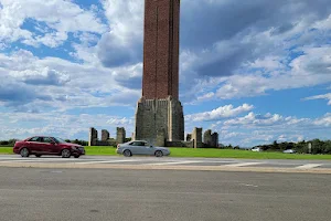 Jones Beach image