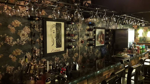 Citi Dicentra Bar and Grill, plot 117 Akachi, off, Wetheral Rd, Owerri, Nigeria, Cafe, state Imo