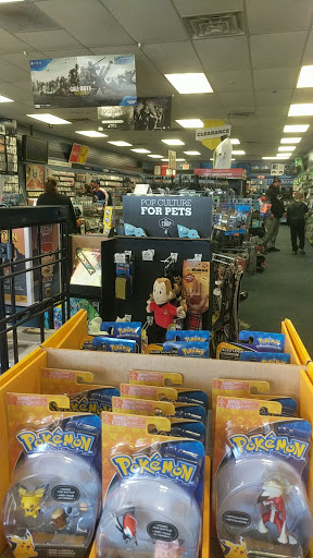 GameStop, 166 Danbury Rd #105, New Milford, CT 06776, USA, 