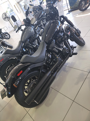 Motorcycle Dealer «Top Rocker Harley-Davidson», reviews and photos, 22107 Sherman Way, Canoga Park, CA 91303, USA