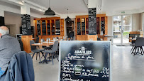 Atmosphère du Restaurant français Aux Berges de la Vézère à Montignac-Lascaux - n°4