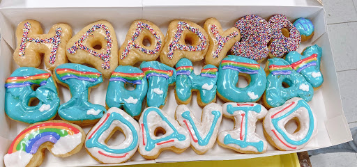 Donut Shop «Donut Plaza Plus», reviews and photos, 2113 Harwood Rd, Bedford, TX 76021, USA