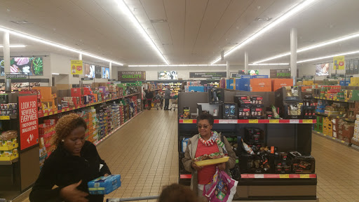 Supermarket «ALDI», reviews and photos, 7609 New Hampshire Ave, Takoma Park, MD 20912, USA