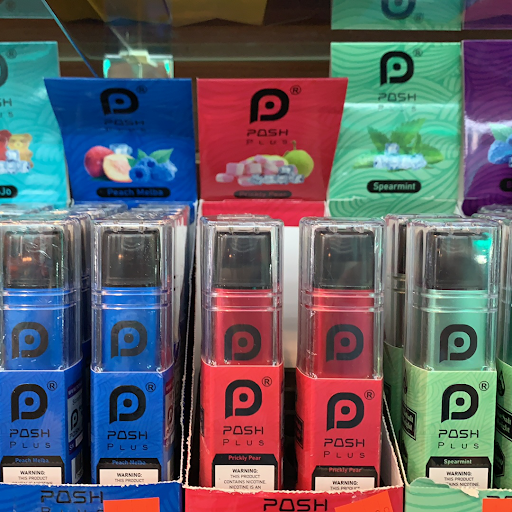 Vaporizer Store «27 Vape & Smoke», reviews and photos, 5268 S 27th St, Milwaukee, WI 53221, USA