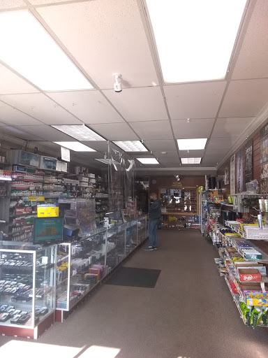 Tobacco Shop «WADING RIVER SMOKE AND VAPOR SHOP», reviews and photos, 6278 NY-25A, Wading River, NY 11792, USA