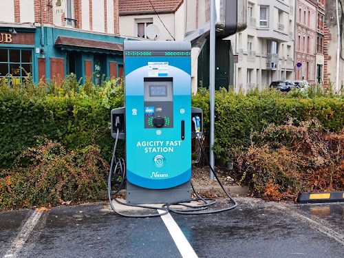 Borne de recharge de véhicules électriques Station de recharge pour véhicules électriques Épernay