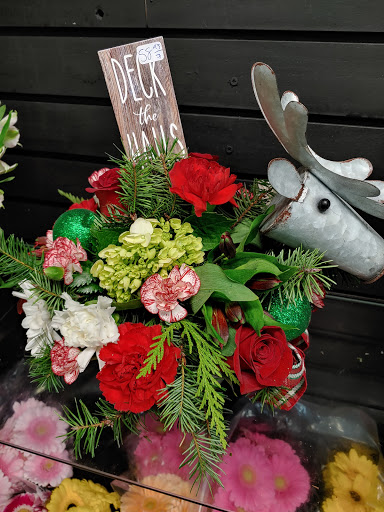 Florist «Buds & Blooms at Enumclaw», reviews and photos, 1409 Griffin Ave, Enumclaw, WA 98022, USA