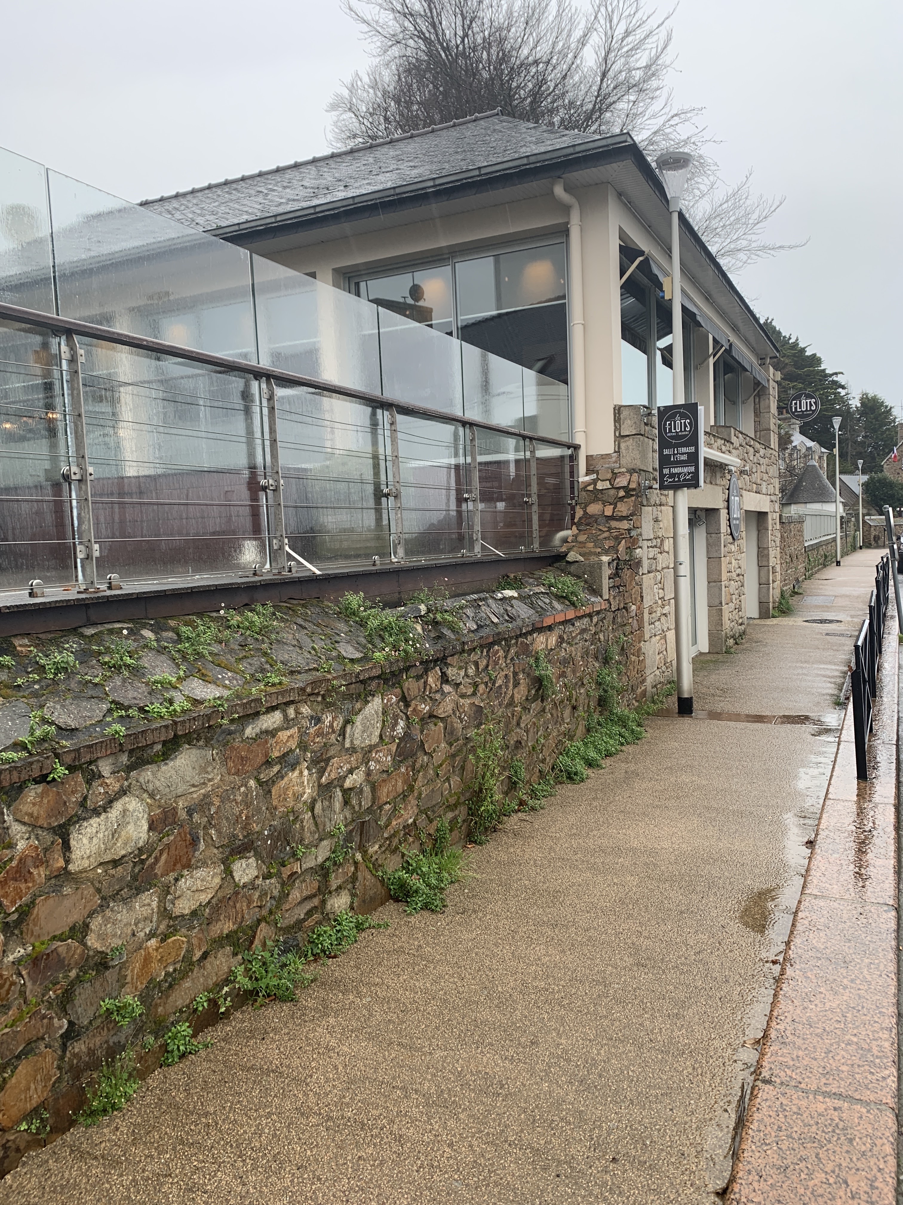 Photo n° 6 de l'avis de Gilbert.o fait le 23/04/2019 à 15:46