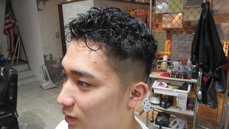 Bruno Local barber【ブルーノローカルバーバー】