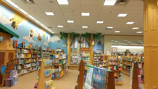 Book Store «Barnes & Noble», reviews and photos, 760 SE Maynard Rd, Cary, NC 27511, USA