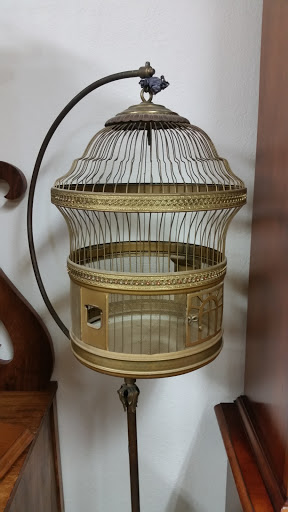 Furniture Store «Timeless Treasures Home Consignment», reviews and photos, 4554 Broad St #120, San Luis Obispo, CA 93406, USA