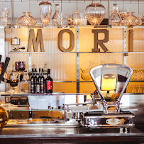 Bar du Restaurant italien Mori Venice Bar à Paris - n°2