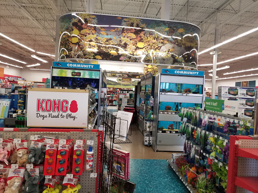Pet Supply Store «Petco Animal Supplies», reviews and photos, 4751 W 29th St, Greeley, CO 80634, USA