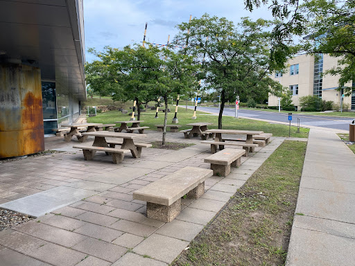 Université de Montréal - Pavillon J.-Armand-Bombardier