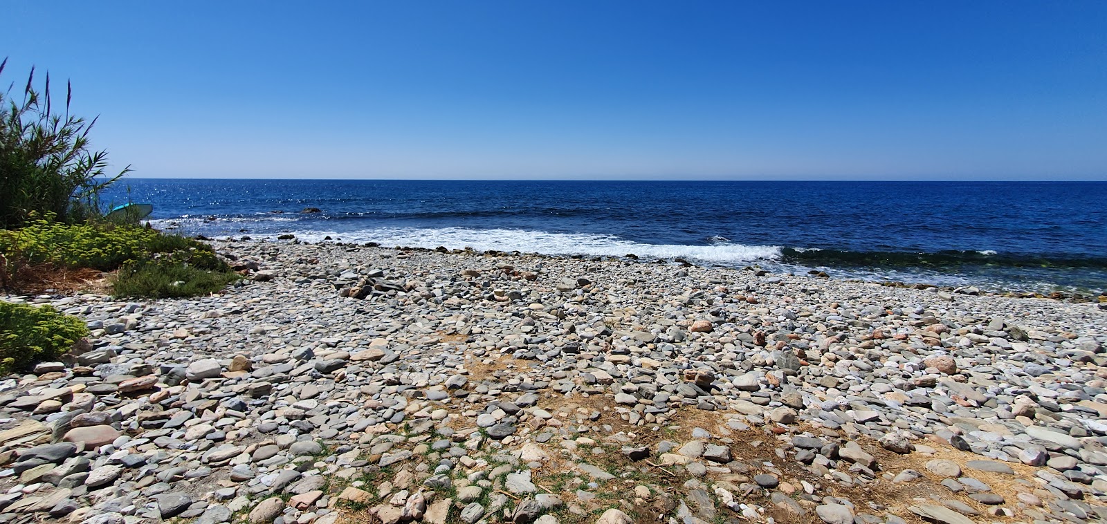 Photo de Playa de las Alberquillas avec un niveau de propreté de très propre