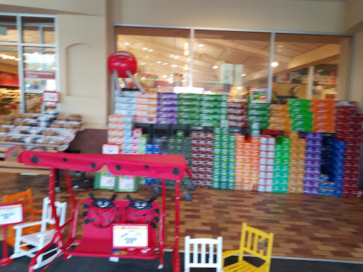 Grocery Store «Weis Markets», reviews and photos, 412 Day Hollow Rd, Endicott, NY 13760, USA