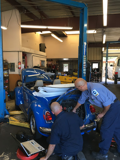 Auto Repair Shop «B&B Foreign Car Repair R & C Automotive LLC», reviews and photos, 1750 Tanen St, Napa, CA 94559, USA