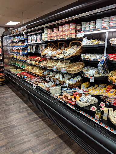 Grocery Store «Highland Park Market», reviews and photos, 317 Highland St, Manchester, CT 06040, USA