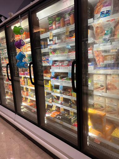 Grocery Store «Pavilions», reviews and photos, 5949 E Spring St, Long Beach, CA 90808, USA