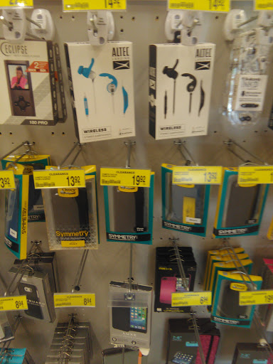 Office Supply Store «Office Depot», reviews and photos, 12900 Foothill Blvd, Sylmar, CA 91342, USA