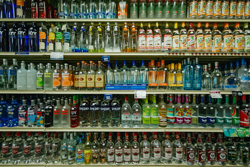 Wine Store «Port To Port Wines & Spirits», reviews and photos, 395 Fort Salonga Rd, Northport, NY 11768, USA