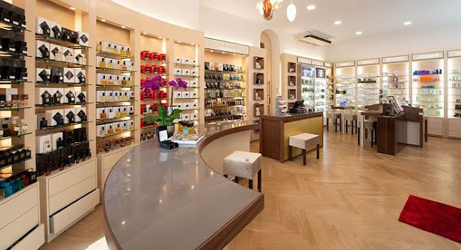Rezensionen über Parfumerie Hyazinth AG in Basel - Kosmetikgeschäft