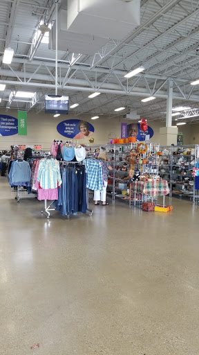 Thrift Store «Goodwill Store & Donation Center», reviews and photos, 6941 S Riverwood Blvd, Franklin, WI 53132, USA