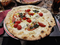 Pizza du Pizzeria Pizza Capri à Versailles - n°12