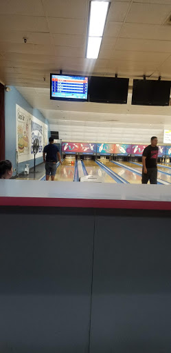 Bowling Alley «Woodbridge Bowling Center», reviews and photos, 346 Main St, Woodbridge, NJ 07095, USA