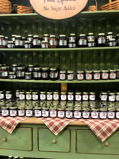 Gourmet Grocery Store «Blue Goose Fruit Market & Bakery», reviews and photos, 557 E Main St, Hancock, MD 21750, USA