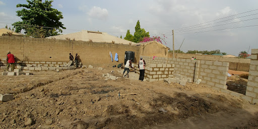 Hofstra Zone, Graceland, No 7 Victory Avenue, Zaria, Nigeria, Restaurant, state Kaduna