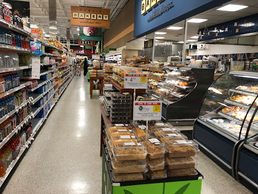 Supermarket «Publix Super Market at Five Points Plaza», reviews and photos, 2633 N Dixie Hwy, Wilton Manors, FL 33334, USA
