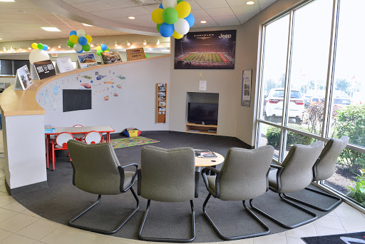 Car Dealer «Bob-Boyd Chrysler Jeep Dodge RAM», reviews and photos, 2810 N Columbus St, Lancaster, OH 43130, USA