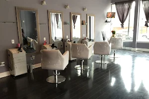 Salon D.Renee LLC image