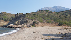 Foto von Kedros beach mit sehr sauber Sauberkeitsgrad
