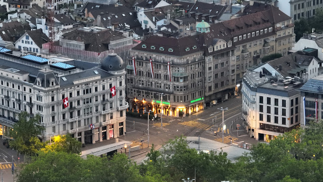 Kommentare und Rezensionen über Café Bar ODEON