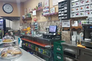 Cafeteria El Paseo image