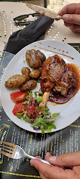 Photo n°29 de Les machicoulis à Castelnaud-la-Chapelle ()