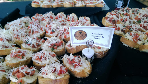 Restaurant «Oak Barrel of Eagle Restaurant and Sports Lounge», reviews and photos, 1065 E Winding Creek Dr, Eagle, ID 83616, USA