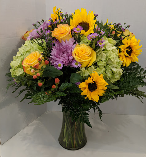 Florist «A Whole Bunch Flower Market», reviews and photos, 326 Cambridge St, Burlington, MA 01803, USA