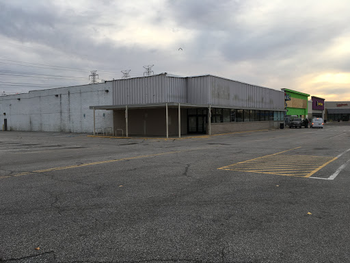 Grocery Store «Save-A-Lot», reviews and photos, 1401 Merritt Blvd, Dundalk, MD 21222, USA