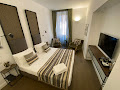 Chambres Bed & Breakfast Maison Evelina 00187 Rome (miniature)