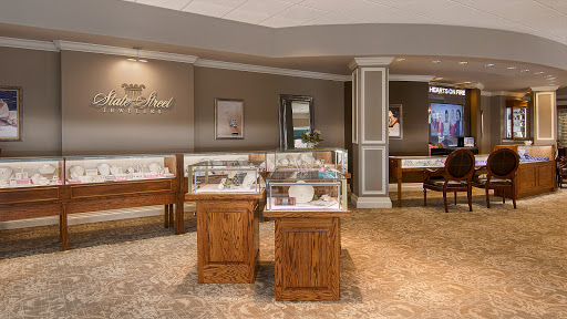 Jewelry Store «State Street Jewelers», reviews and photos, 230 W State St, Geneva, IL 60134, USA
