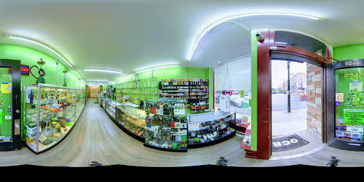 Vaporizer Store «South Side Smoke Shop», reviews and photos, 6240 S Pulaski Rd, Chicago, IL 60629, USA
