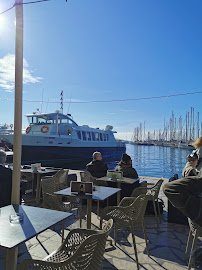 Atmosphère du Restaurant Terre Et Mer à Toulon - n°8